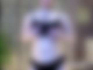 VIKI's Live Sex Cam Show