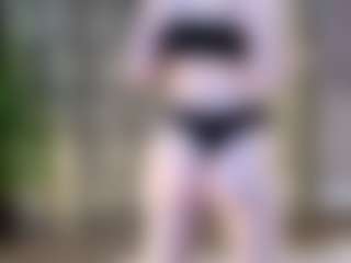 VIKI's Live Sex Cam Show