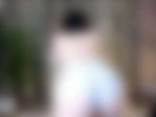 Live cam show with VIKI - Blue Eyes on Gym Cam Girls