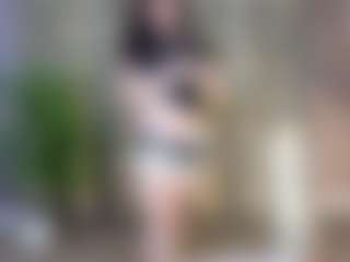 Live cam show with VIKI - Sexy on Gym Cam Girls