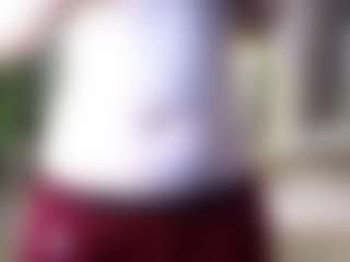 Live cam show with VIKI - Ebony on CamwithHer