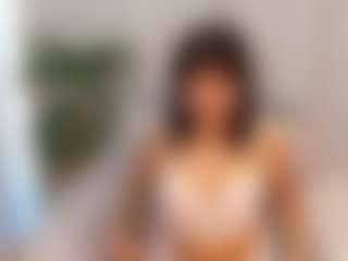 Live cam show with Mila-Vvoss - Body Massage on Milfs Live
