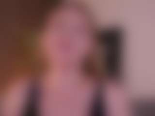 SharleneZinser's Live Sex Cam Show