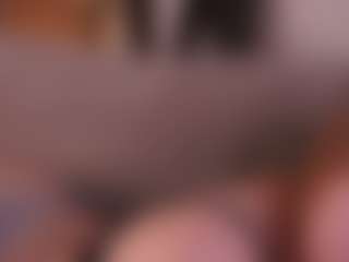 SharleneZinser's Live Sex Cam Show