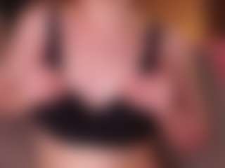 SharleneZinser's Live Sex Cam Show