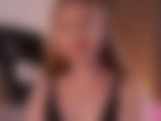 SharleneZinser's Live Sex Cam Show