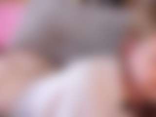 SharleneZinser's Live Sex Cam Show
