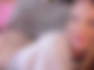 SharleneZinser's Live Sex Cam Show