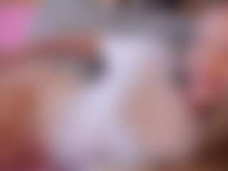SharleneZinser's Live Sex Cam Show