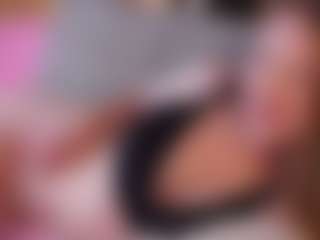 SharleneZinser's Live Sex Cam Show