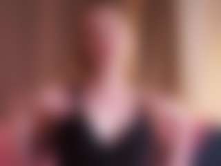 SharleneZinser's Live Sex Cam Show