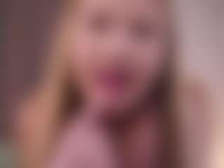 SharleneZinser's Live Sex Cam Show