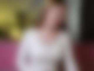 Live cam show with SharleneZinser - Average on liverealitysex.com