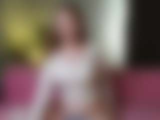 SharleneZinser's Live Sex Cam Show
