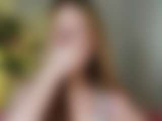 Live cam show with SharleneZinser - Tittyfuck on friskycurves.com