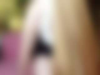 Live cam show with SharleneZinser - Blue Eyes on Fapmatic.com