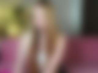 SharleneZinser's Live Sex Cam Show