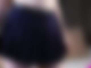 Live cam show with SharleneZinser - Average on crypto-cams