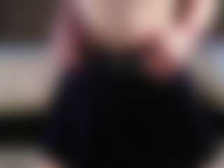 SharleneZinser's Live Sex Cam Show