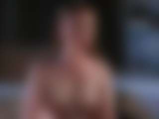 SharleneZinser's Live Sex Cam Show