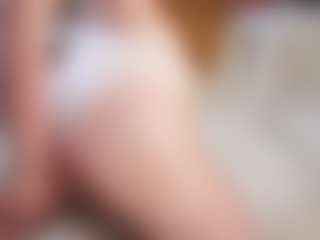 SharleneZinser's Live Sex Cam Show