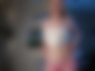 Live cam show with SharleneZinser - Average on Fling VIP Chat