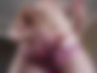 SharleneZinser's Live Sex Cam Show