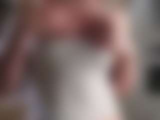 SharleneZinser's Live Sex Cam Show