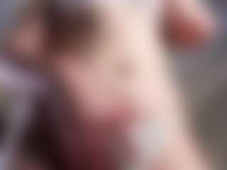 Live cam show with SharleneZinser - Role Play on hrnylive.com