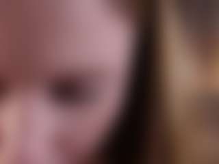 Live cam show with SharleneZinser - Deepthroat on Camsoda