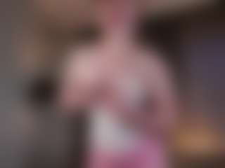 SharleneZinser's Live Sex Cam Show
