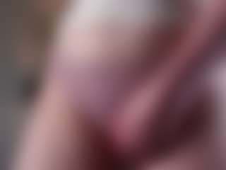 SharleneZinser's Live Sex Cam Show
