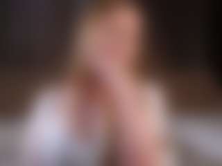 SharleneZinser's Live Sex Cam Show