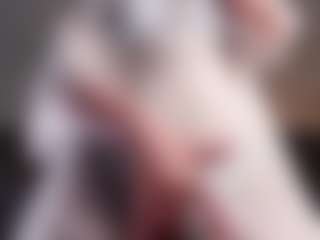 SharleneZinser's Live Sex Cam Show