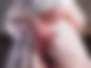 SharleneZinser's Live Sex Cam Show