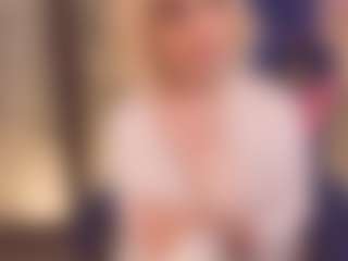 Live cam show with Silknsin777 - Foot Fetish BBW on TeamSkeetLive