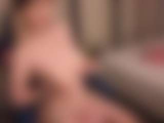 Live cam show with Silknsin777 - Sexy on Camsoda
