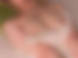 Live cam show with Silknsin777 - Green Eyes on Camsoda