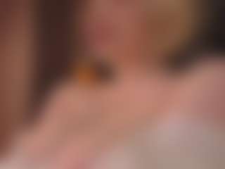 Live cam show with Silknsin777 - Blonde Hair Dildo on Camsoda