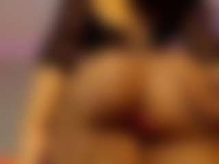 Live cam show with Veraswan1 - Moaning on Camsoda