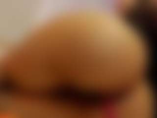 Live cam show with Veraswan1 - Moaning on Camsoda