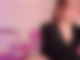 Live cam show with Violette-rouse - BBW Small Tits on livesuperchat.net