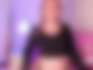 Live cam show with Violette-rouse - New Brown Eyes on livesuperchat.net