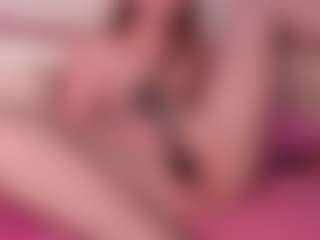 Live cam show with Violette-rouse - Lush Blonde Hair on Soda Cam