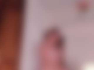 Live cam show with Violette-rouse - Full Nudity on Camsoda