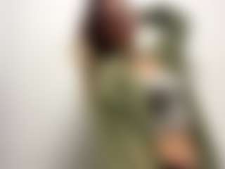 AleaseDedinas's Live Sex Cam Show