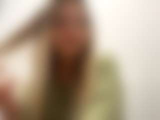 AleaseDedinas's Live Sex Cam Show