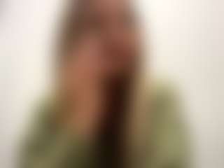 AleaseDedinas's Live Sex Cam Show