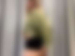 AleaseDedinas's Live Sex Cam Show