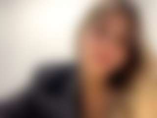 Live cam show with AleaseDedinas - Foot Fetish Blonde Hair on LiveSexCams6